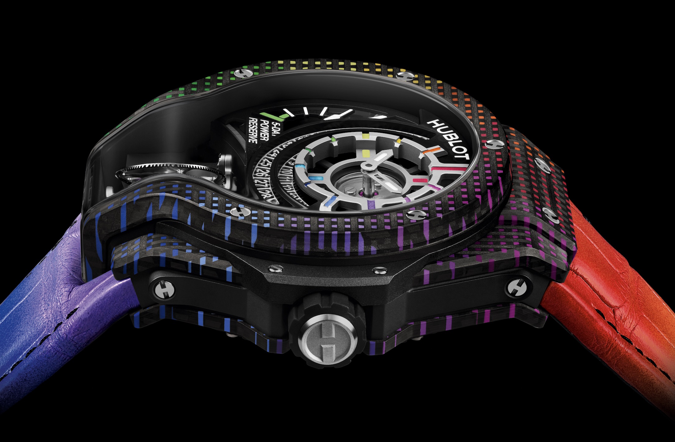 Breitling lance 2 montres chronographe surf et moto à un prix très